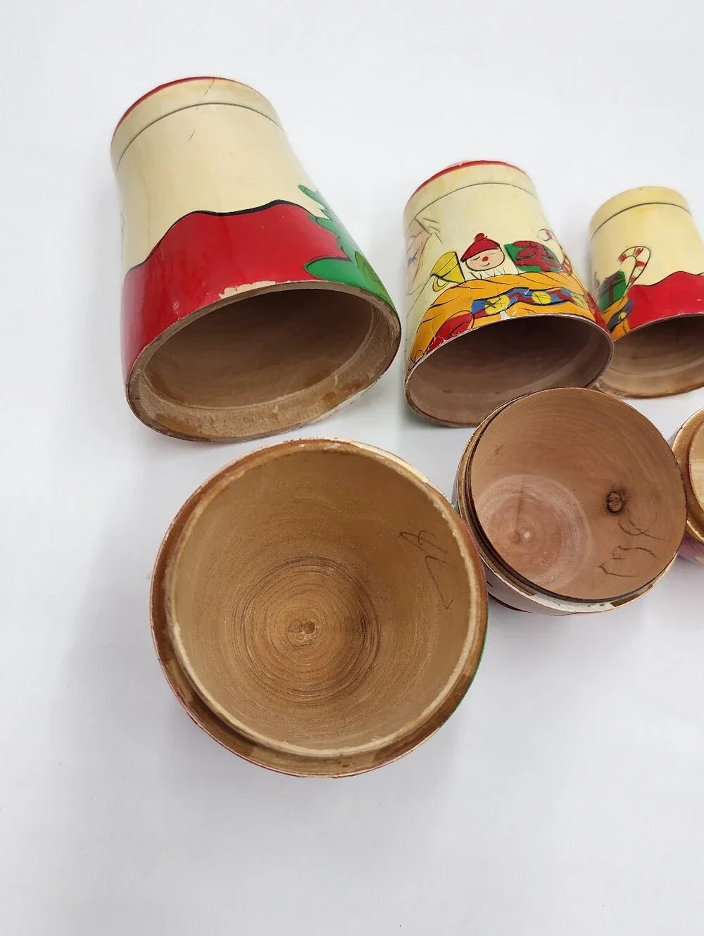 Set of 5 Santa Claus Nesting Dolls Christmas Decor